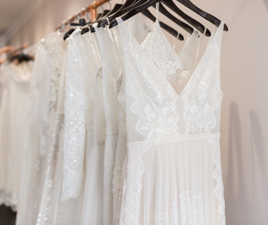 3 THINGS THE BEST BRIDAL SALONS WILL NEVER DO. Desktop Image