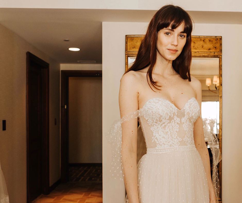 WEDDING TIPS TO HELP YOU STAY RELAXED AND ENJOYING EVERY MOMENT. Desktop Image