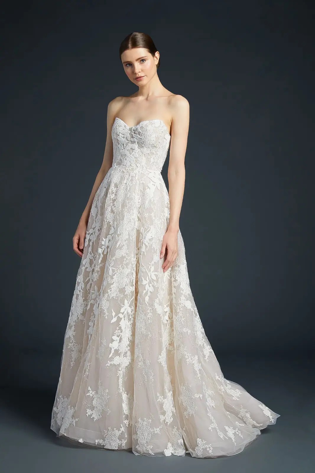 Anne Barge Couture Image