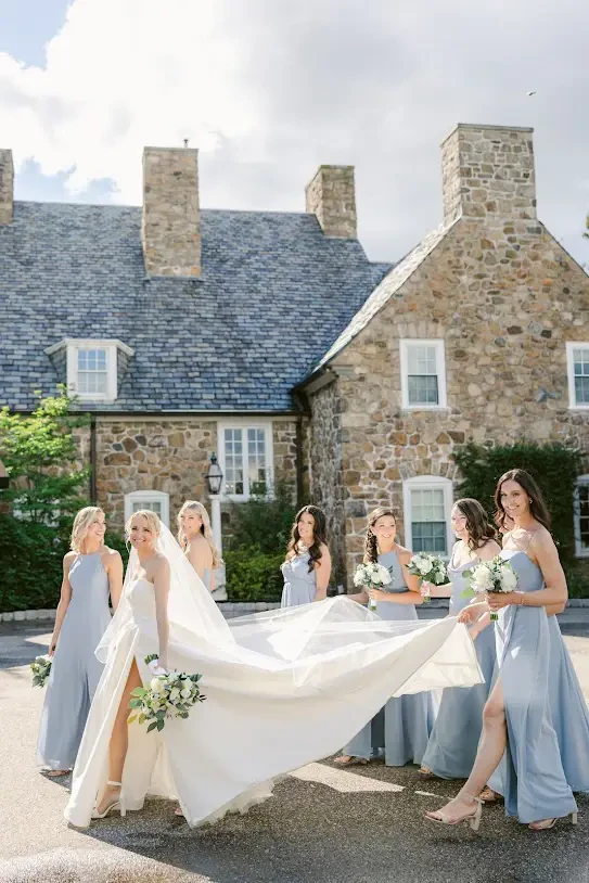 Gallery Image #slidesGrid83