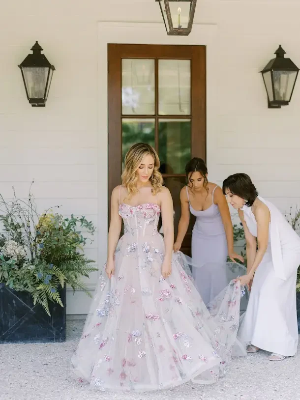 Gallery Image #slidesGrid32