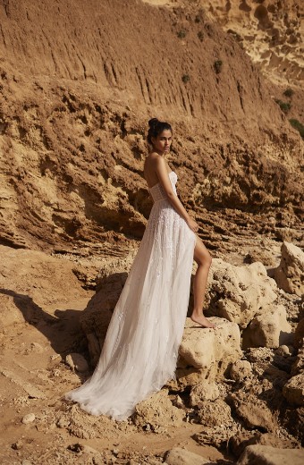 Dana Harel Aria #2 thumbnail