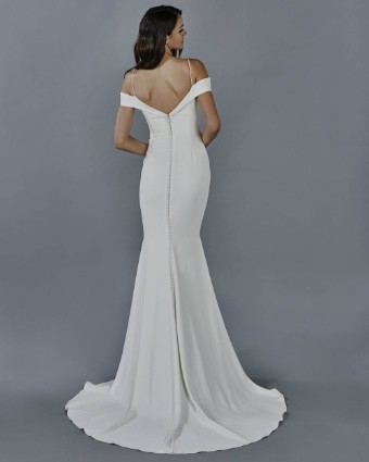 Kelly Faetanini* Phoebe #1 Ivory thumbnail