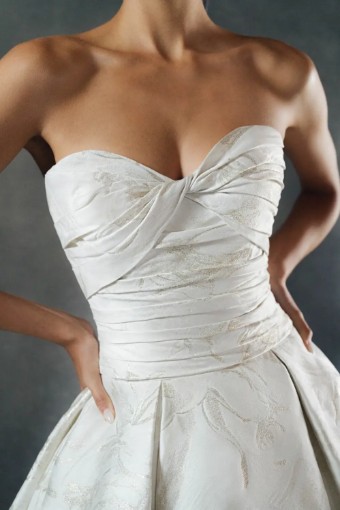 Anne Barge Couture Buckingham #2 thumbnail
