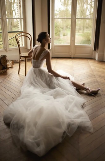Dana Harel Rebecca #4 thumbnail