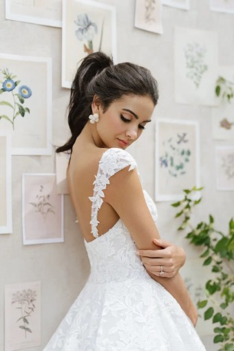 Anne Barge Couture Fernbank #2 thumbnail