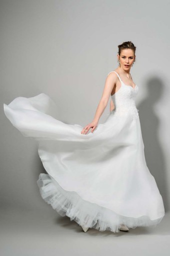Caroline Castigliano Kensington #1 thumbnail