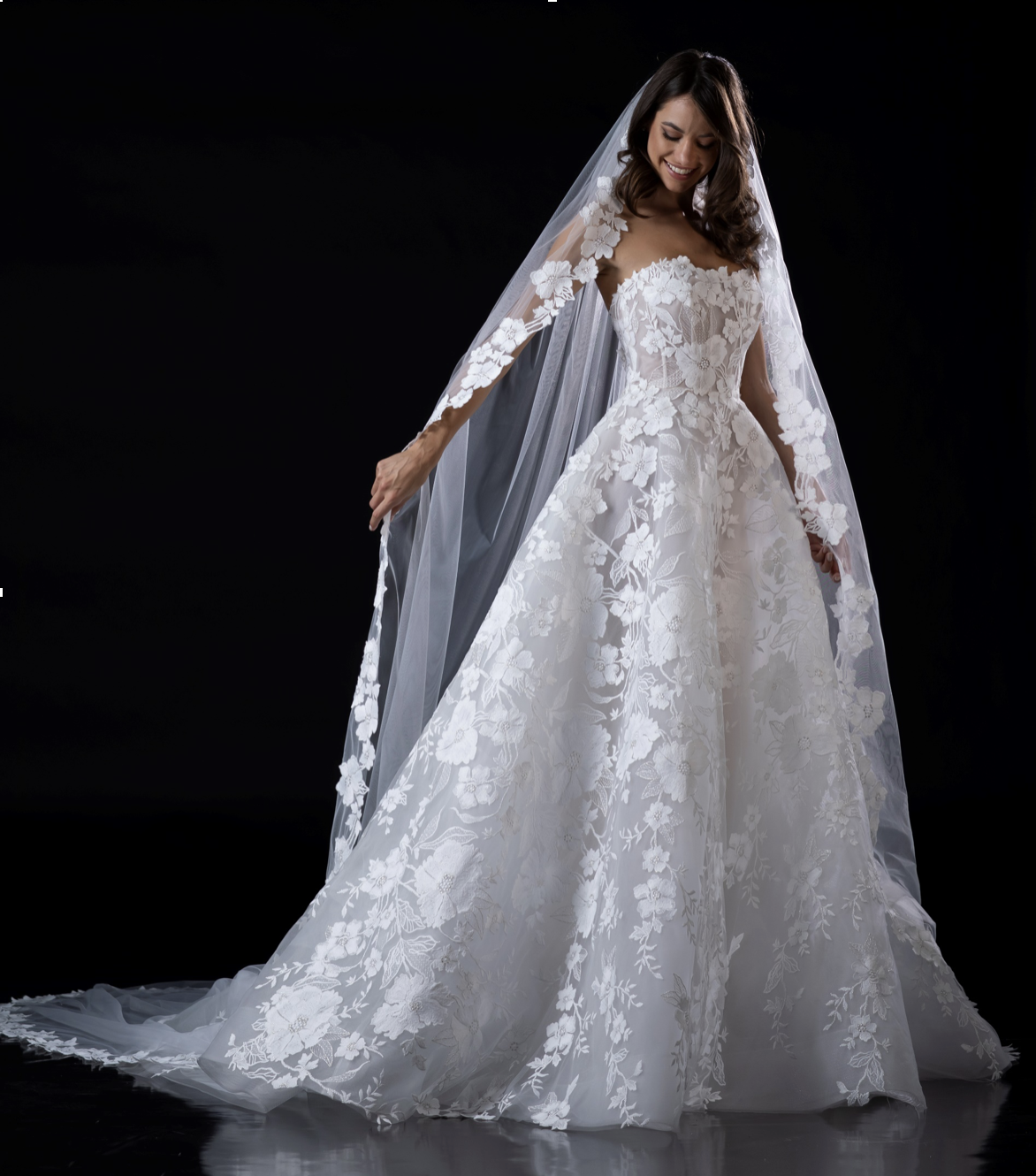 アンドレプラジリエ VALAIS DU VALOIS Valentini Spose - Nao | Bridal Atelier Montclair