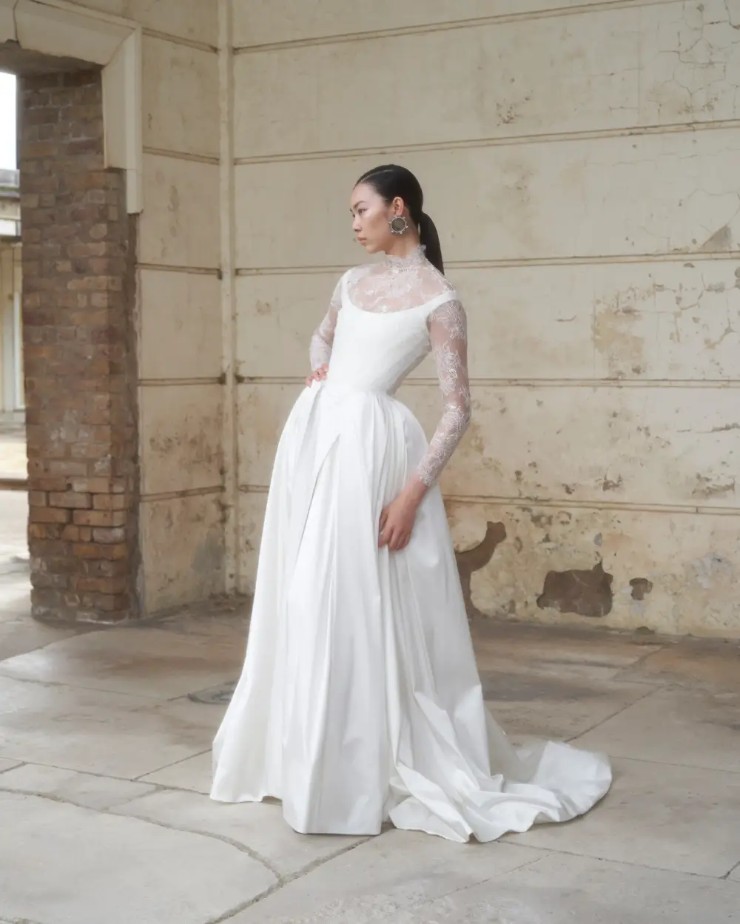 Vivienne Westwood Grande Camille Default Thumbnail Image