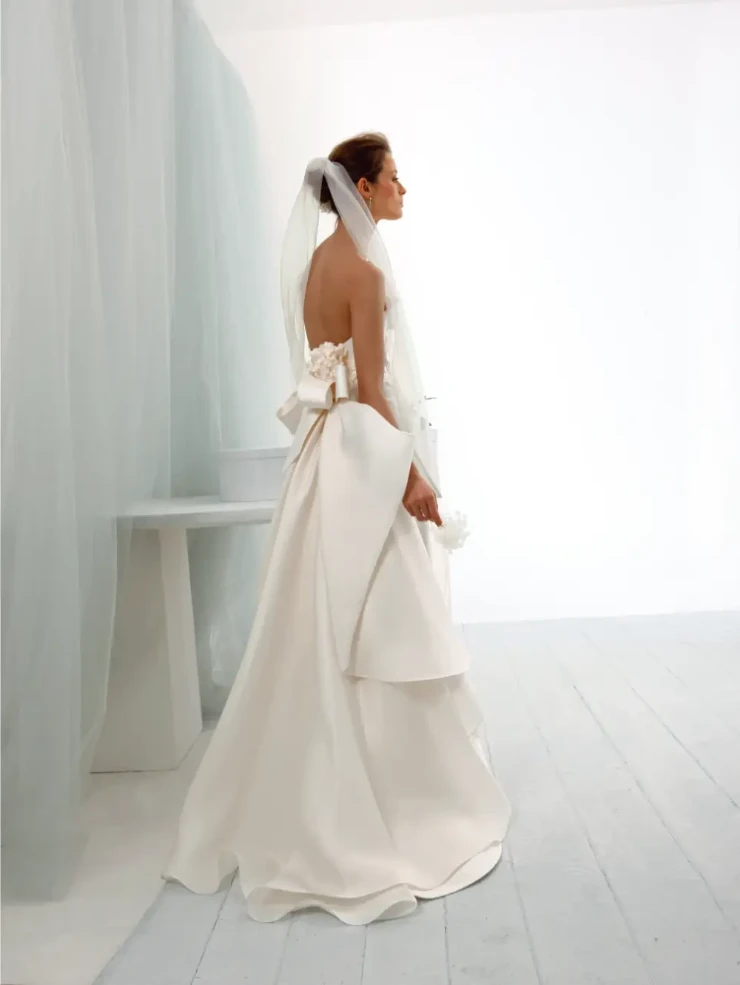 Le Spose di Giò R15 Default Thumbnail Image