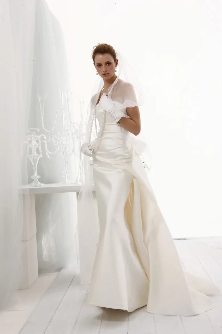 Le Spose di Giò R15 Default Thumbnail Image