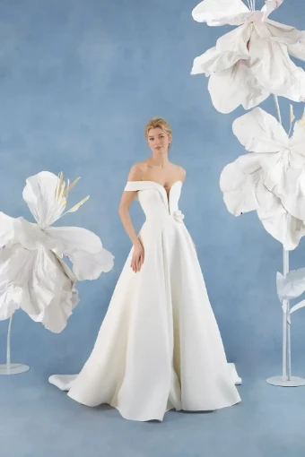 House of Savin Camellia #0 thumbnail