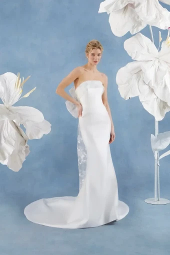 House of Savin Emilie #2 thumbnail