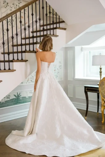 House of Savin Jamie #4 thumbnail