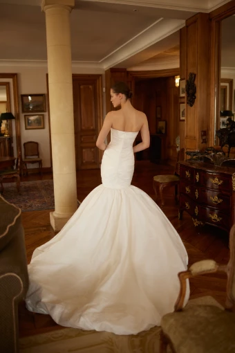 Dana Harel Anais #2 thumbnail