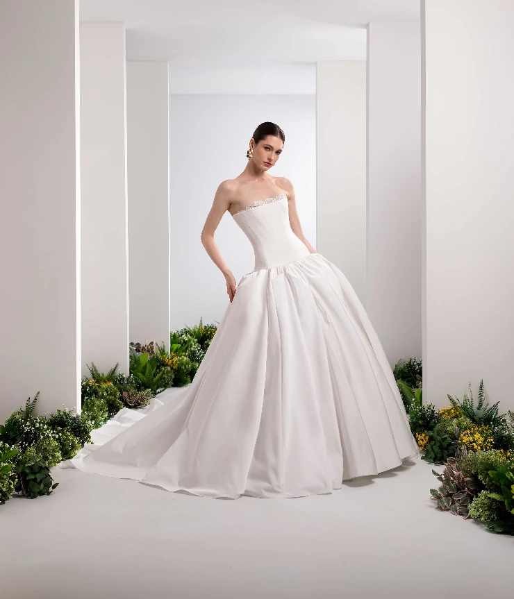 Valentini Spose Lina Default Thumbnail Image
