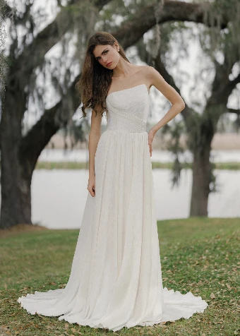 Anne Barge Couture Harelston #1 thumbnail